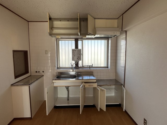 【キッチン】 | 第２梅田ハイツ | お料理しやすいキッチンです