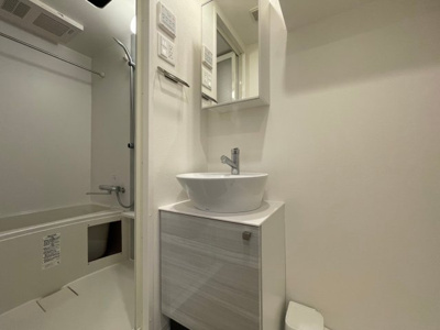 【独立洗面台】 | エスリードレジデンス大阪谷町ザ・マークス