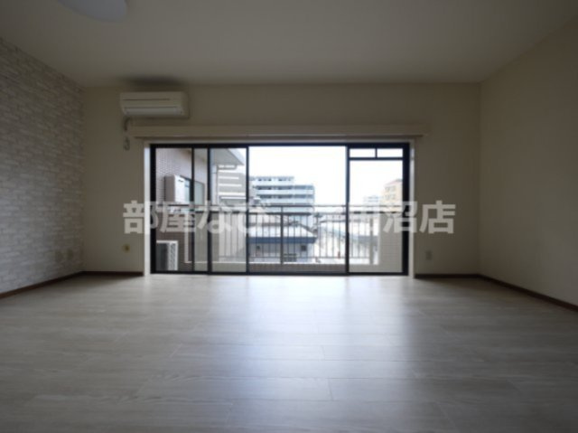 メゾンド津田沼の展望|開放的で家具の配置が楽しみです