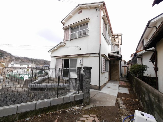 唐櫃台1丁目貸家の外観