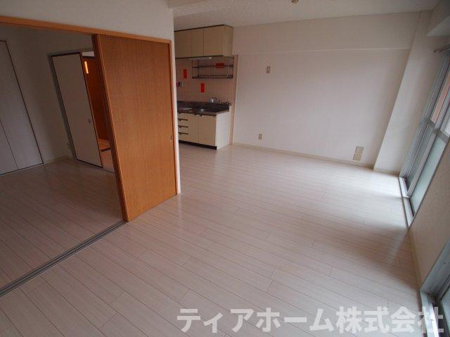 大和高田市田井新町の賃貸マンションの居間・リビング|居間です