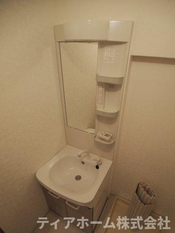 大和高田市田井新町の賃貸マンションの洗面所|洗面所です