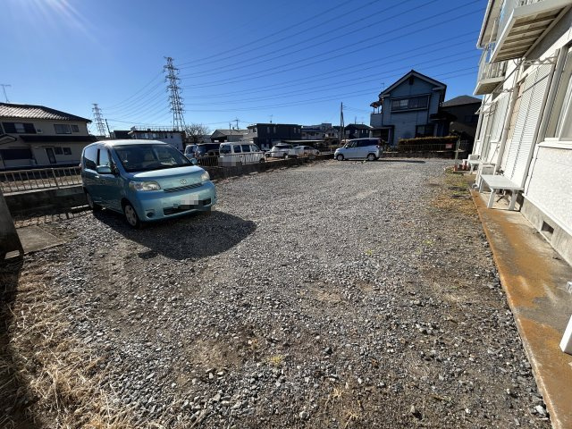 ドリームハイツの駐車場|駐車場があるので、車を買う予定の方も安心です