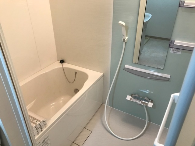 パールハイムの浴室|バス