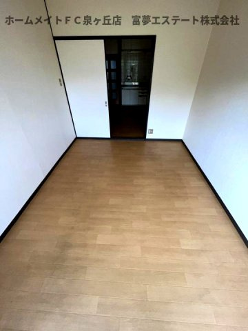 シャトー原山台の洋室
