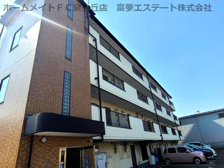 シャトー原山台の外観