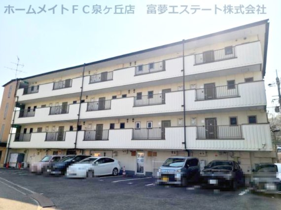 シャトー原山台の外観