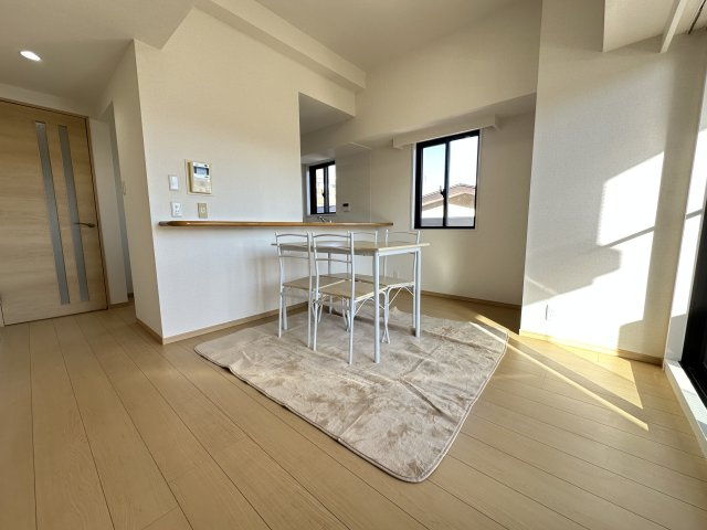 藤和シティコープ鶴巻温泉の居間・リビング