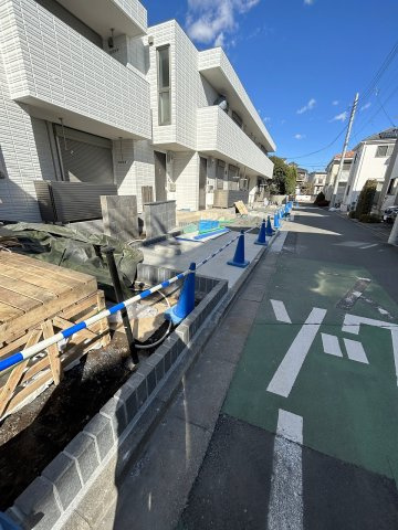 ドムス　ウルラⅡの駐車場