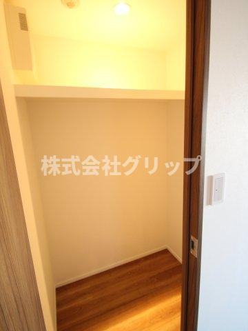 レックスガーデン横浜反町公園の収納