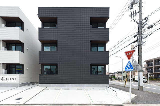 GRANDBLUEnagasuka Ⅲの外観