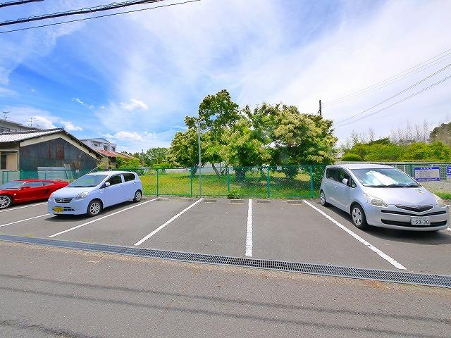 ミオカーナ青山駐車場の駐車場