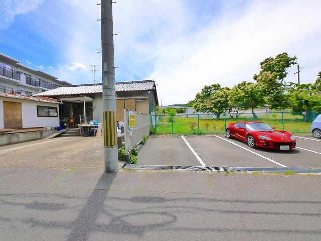 ミオカーナ青山駐車場の駐車場
