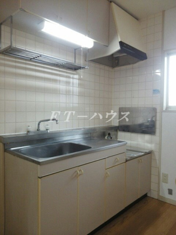 ガーデンヒルズ薬園台のキッチン