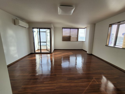 【洋室】 | グローリ・2