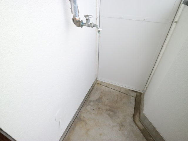 国崎ビル3の設備|洗濯機置場