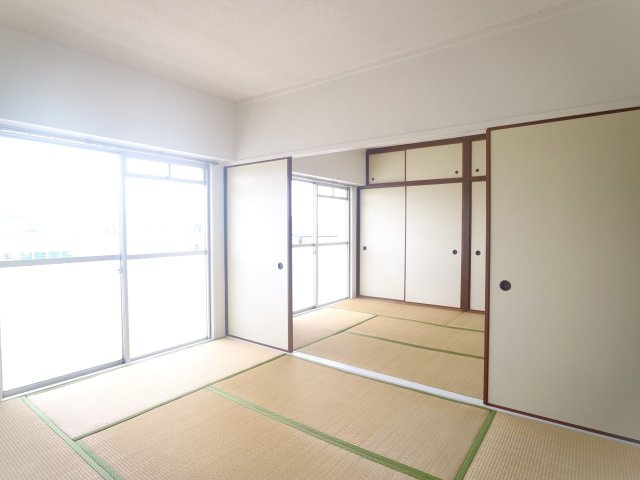 国崎ビル3の和室