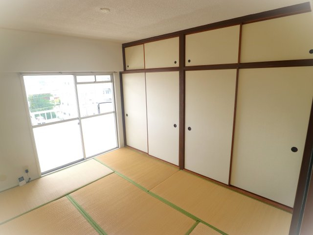 国崎ビル3の和室