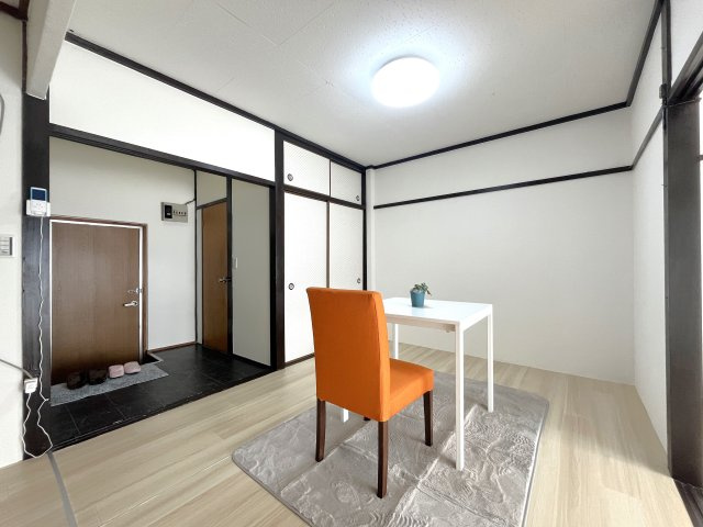 吉田ハイツの洋室