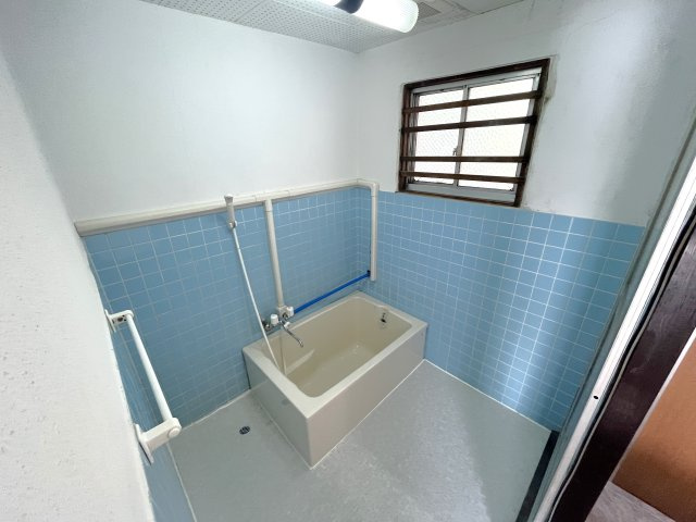 吉田ハイツの浴室