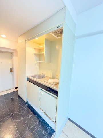 ニュースカイマンションのキッチン|他号室の写真の為異なる場合は、現況優先とします。