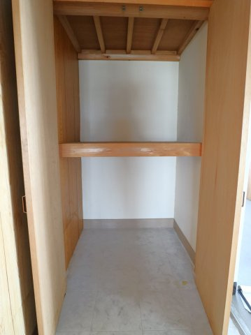 たつみビルの玄関|玄関収納