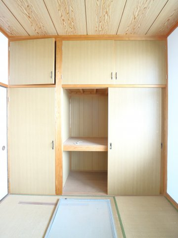 たつみビルの収納