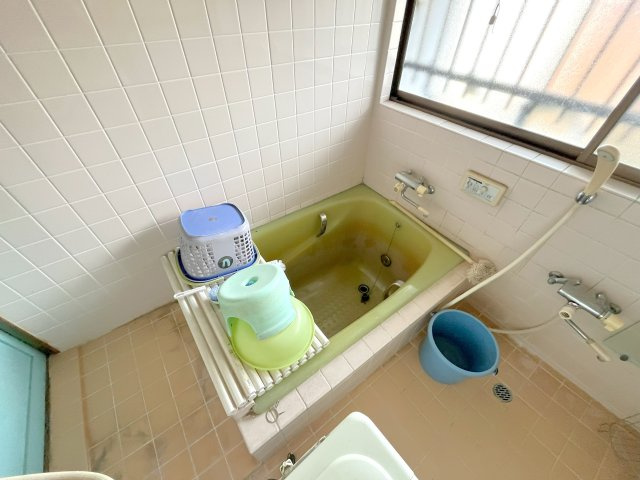 黄金町貸家のトイレ