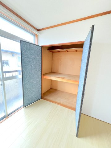 アクア上白川B棟の収納