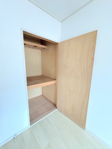 アクア上白川B棟の収納