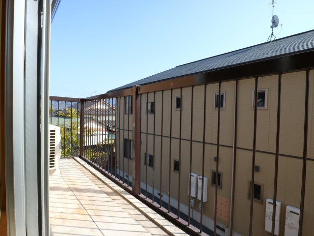 アクア上白川B棟のバルコニー