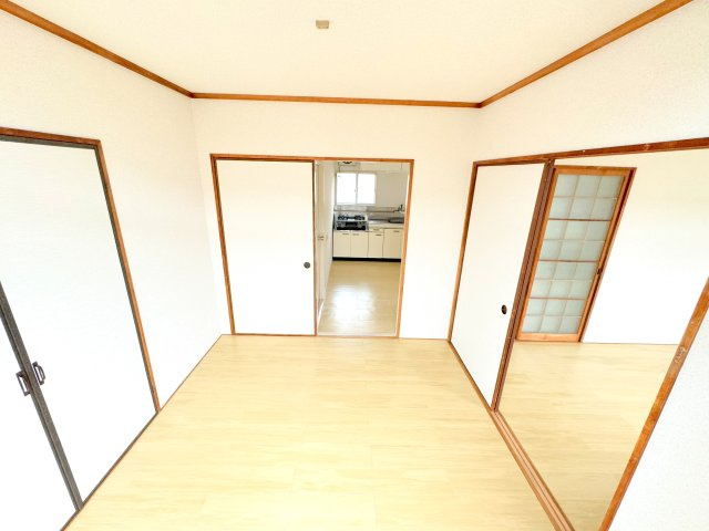 アクア上白川B棟の洋室