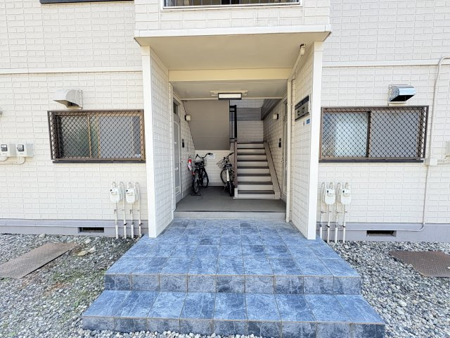 ハイムたけのエントランス