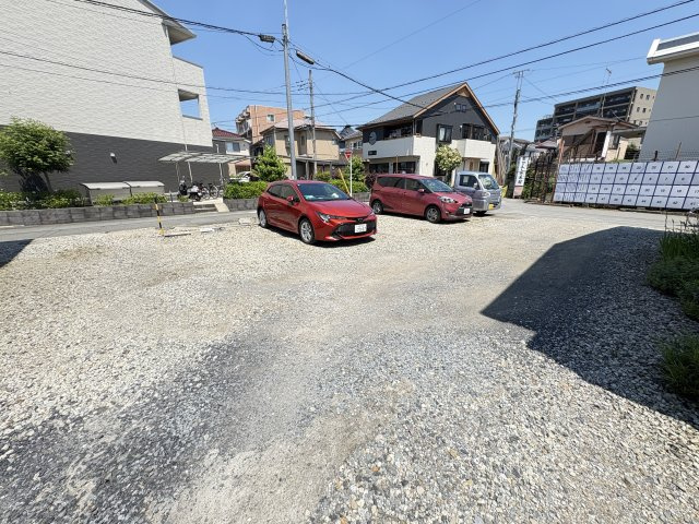 ハイムたけの駐車場