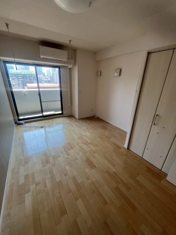 リヴィエール北梅田の居間・リビング