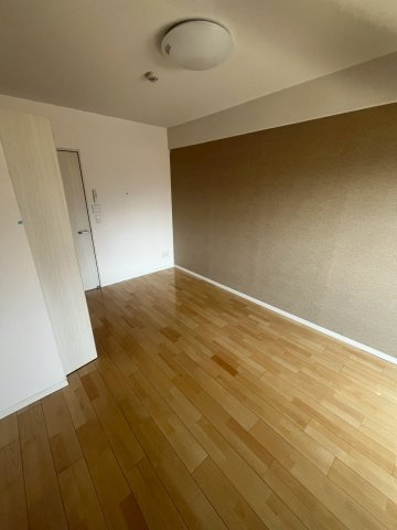 リヴィエール北梅田の内装