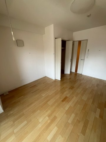 リヴィエール北梅田の居間・リビング