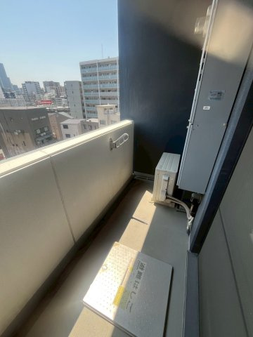リヴィエール北梅田のバルコニー