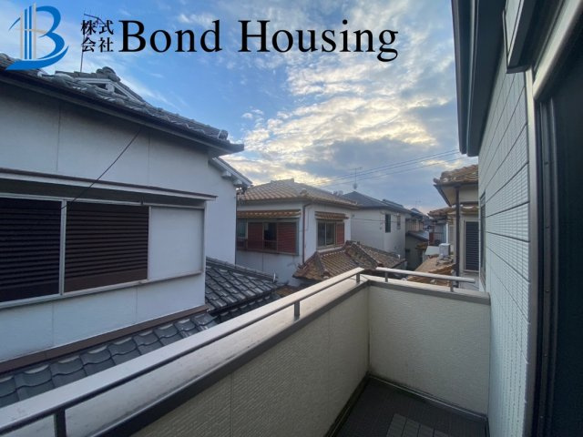 「セキスイ施工」「床暖房あり」魚住町西岡 築9年のバルコニー