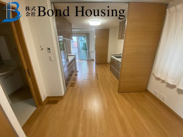 「セキスイ施工」「床暖房あり」魚住町西岡 築9年の玄関