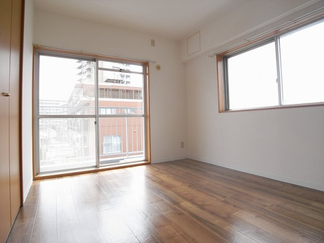 【洋室】 | ファミール吉田Ⅰ