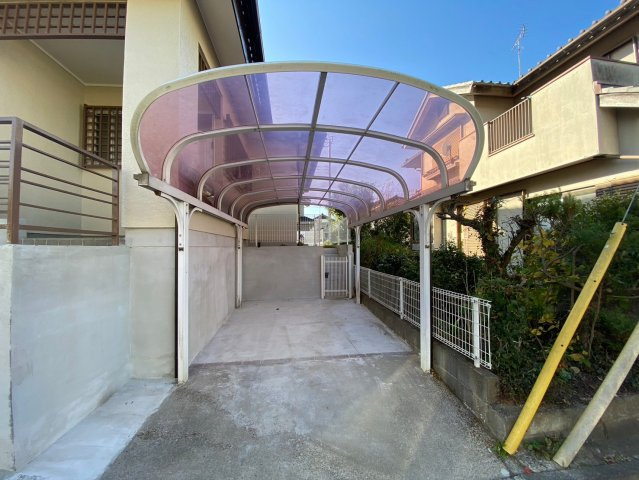 中古戸建の駐車場