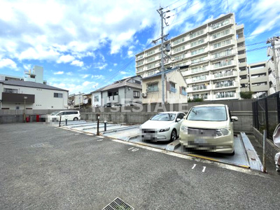 【駐車場】 | エスポワールダイエイ