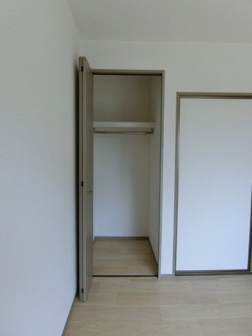 パストラル米原A棟の収納