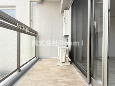 【バルコニー】 | エスリードレジデンス大阪谷町ザ・マークス | バルコニーからの眺めを楽しみながら食事をしませんか