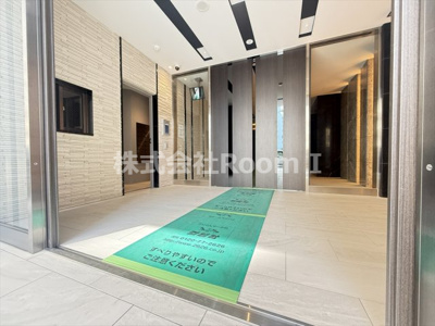 【エントランス】 | エスリードレジデンス大阪谷町ザ・マークス | 清潔なエントランスです