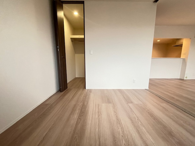 エーデル自由丘の洋室