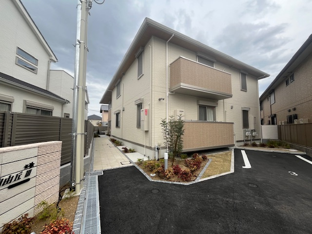 エーデル自由丘の外観