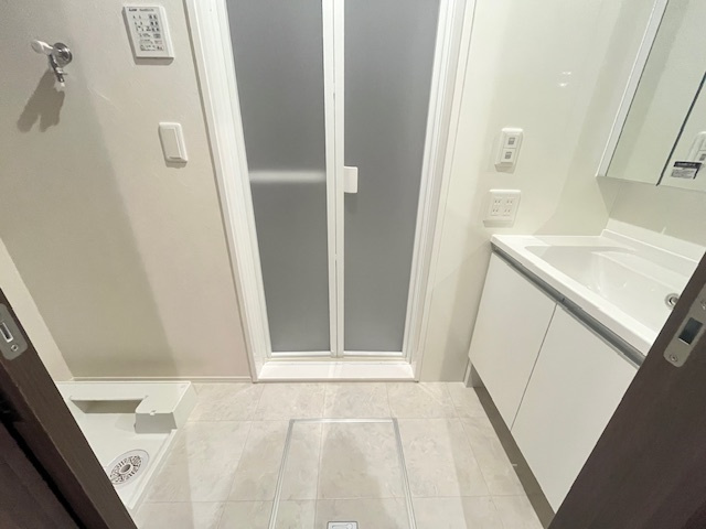 エーデル自由丘の洗面所