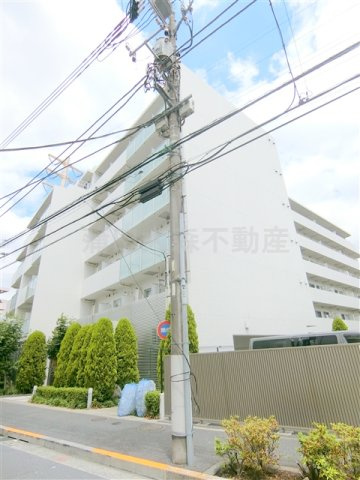 武蔵新田分譲マンションの外観